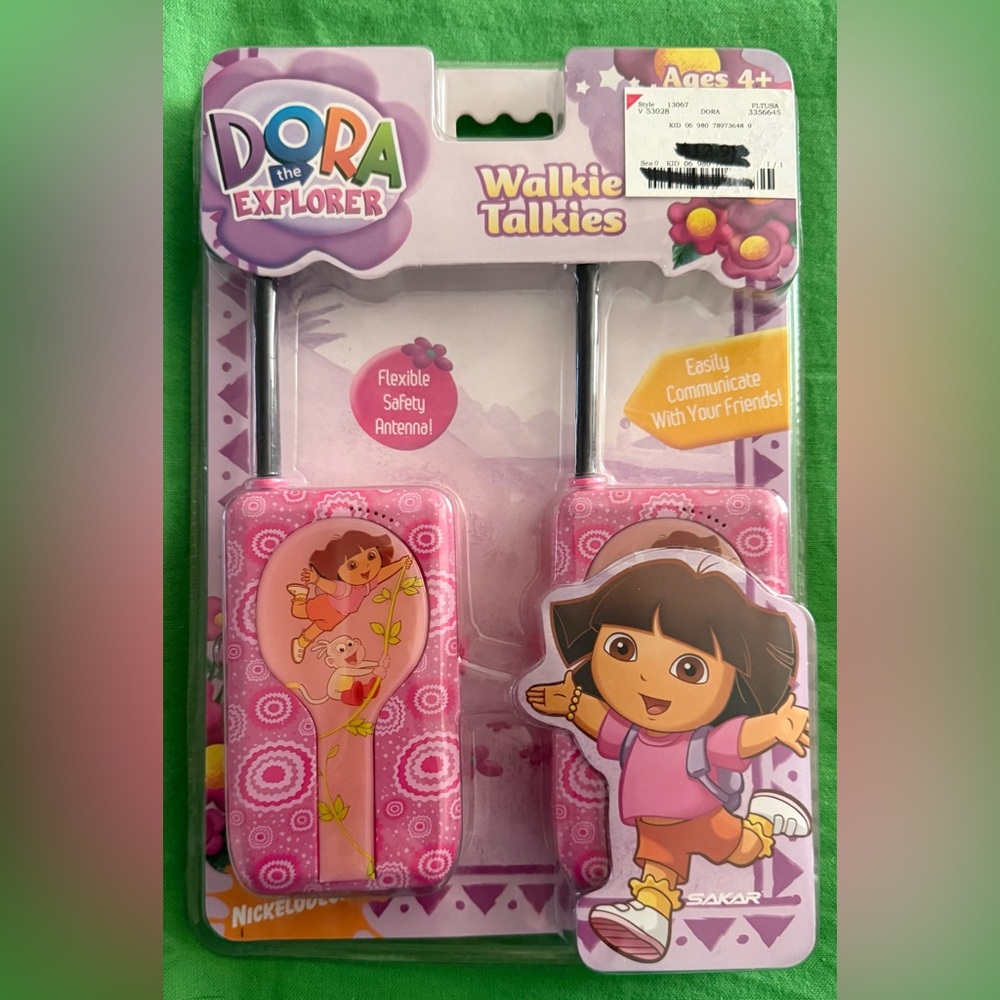 Dora The Explorer - 2 Piece Walkie Talkie Set - New - Sakar Sealed